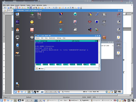 Súbor .vnc/xstartup v domovskom účte (PC2 v okne) bol zmenený pre podporu KDE tak, ako vidieť (počítač PC1, kde beží vncviewer).