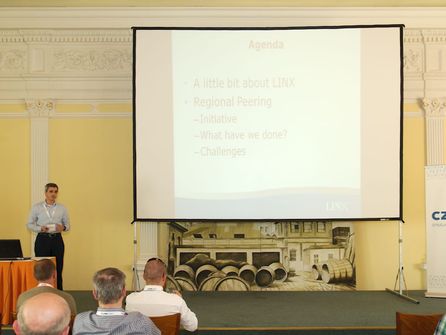 Přednáška britského hosta o peeringu LINX
