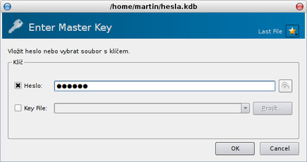 Zadání hlavního klíče databáze hesel
