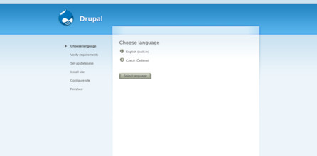 První krok instalace po připojení k www.mujnovydrupal.cz, výběr jazyka