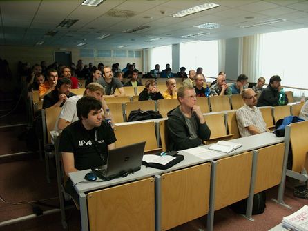 OpenSource řešení v sítích 2013