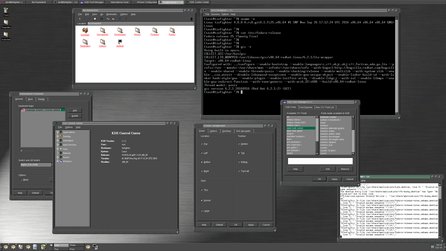 Prostředí KDE 1.1 (zdroj: blog Helia Castra)