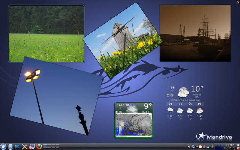 Mandriva Linux 2010 a prostředí KDE4 s miniaplikacemi
