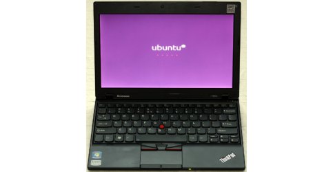 ThinkPad X100e při startu Ubuntu 10.04