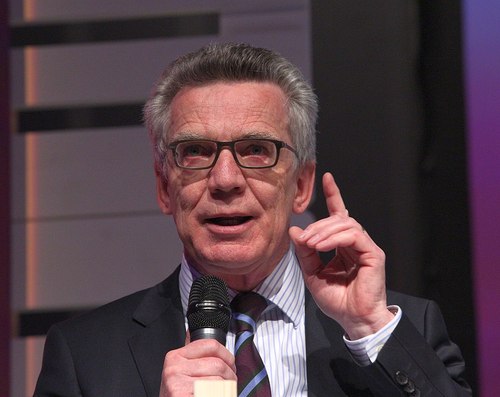 968px-2017-05-10_Thomas_de_Maiziere.jpg