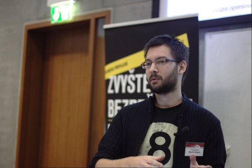 Martin Kopta: Využití open source při stavbě infrastrukturního cloudu