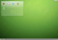 Výchozí vzhled plochy openSUSE 12.2 těsně po instalaci